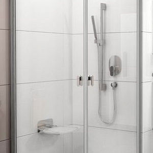 Душевой уголок Ravak Chrome CRV1-90 90*90*195 профиль блестящий, стекло транспарент без поддона